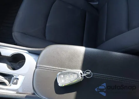 2022 Chevrolet Malibu Fwd Lt z USA, uszkodzony, nr VIN 1G1ZD5ST9NF105925